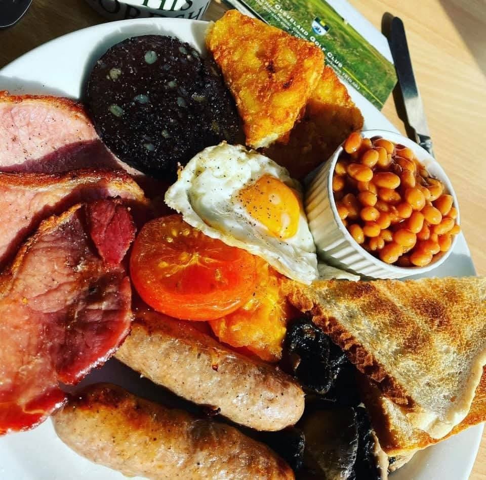 A full English breakfast served at Cleveland Golf Club